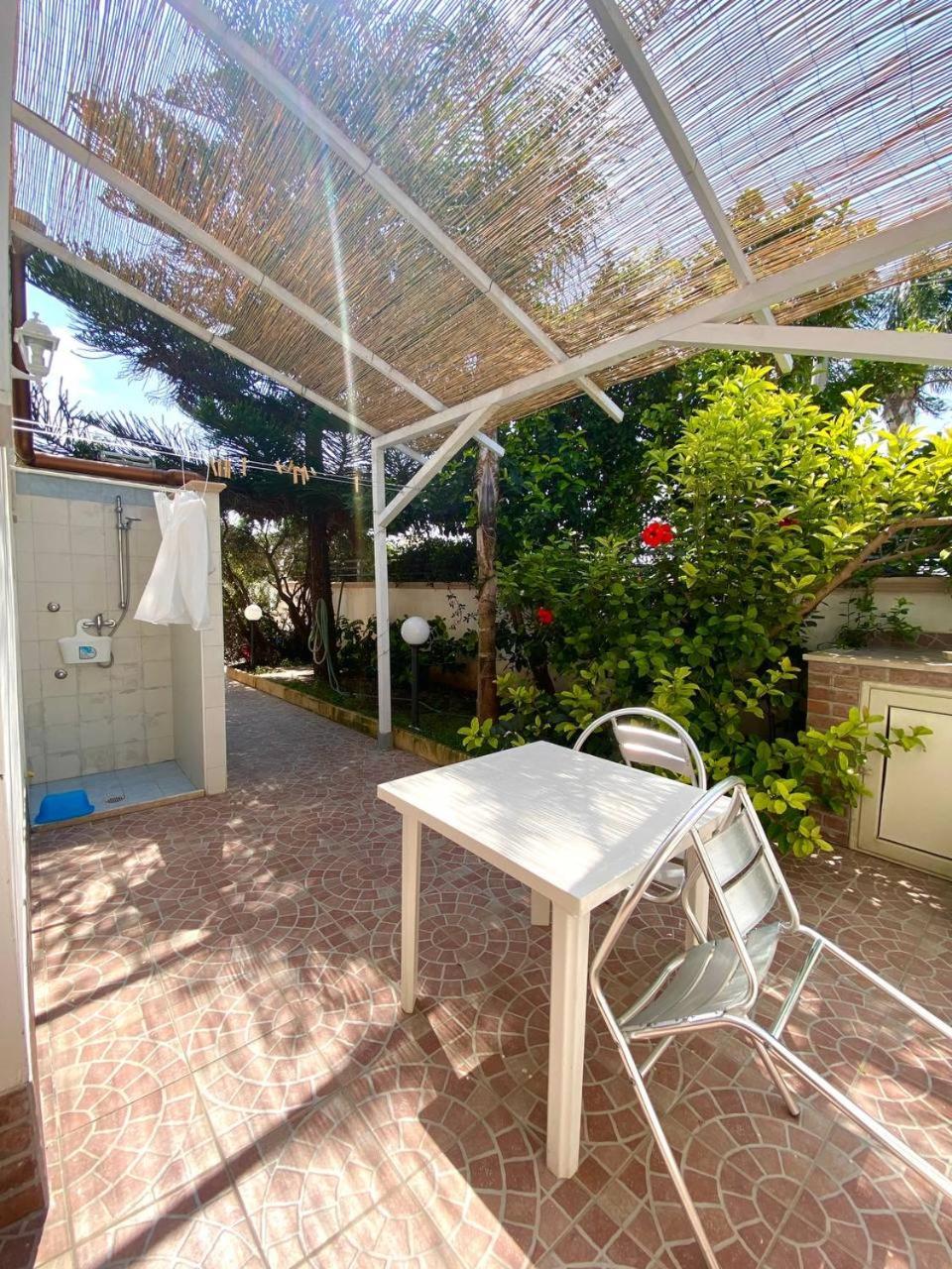 B&B Vistadamare Torre Specchia Ruggeri Exterior foto